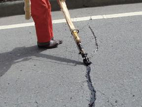 混凝土道路裂缝修补办法