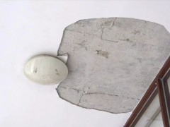 房屋天花板裂缝开裂原因以及修补方法